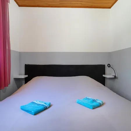 3 Entre 2 Et 4 Personne Prázdninový dům